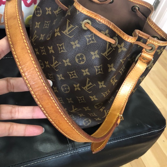 Lv bucket shoulder bag - Picture 5 of 12